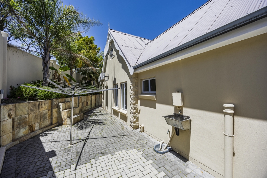 To Let 3 Bedroom Property for Rent in Selborne Eastern Cape